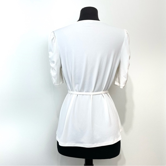 Express Ruffled Sleeve with Front Tie – SZ M - Picture 5 of 14